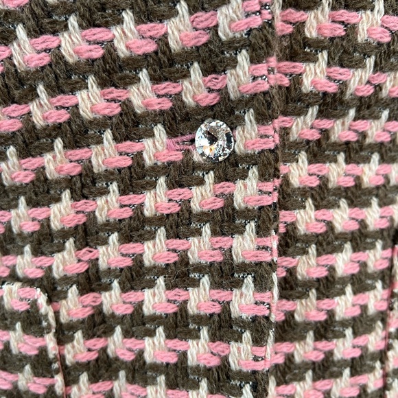 Boutique Houndstooth Blazer and Skirt Set - Picture 4 of 9